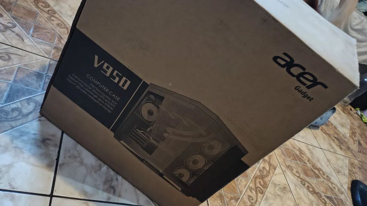 Gabinete acer v950 preto