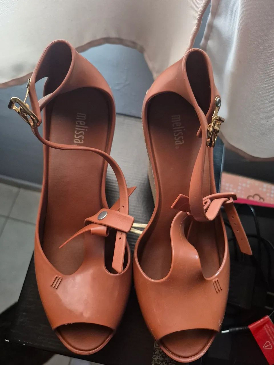 Melissa Patchuli (Anabela Peep Toe) - Foto 2