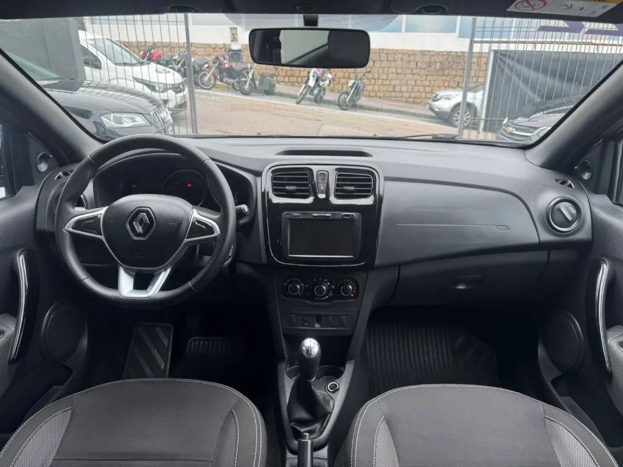 Renault Logan Zen Flex 1.0 12V 4P Mec. 2022 - Foto 5