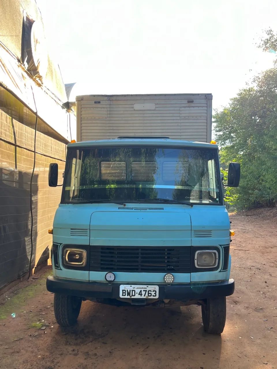 CAMINHÃO MERCEDES 608
