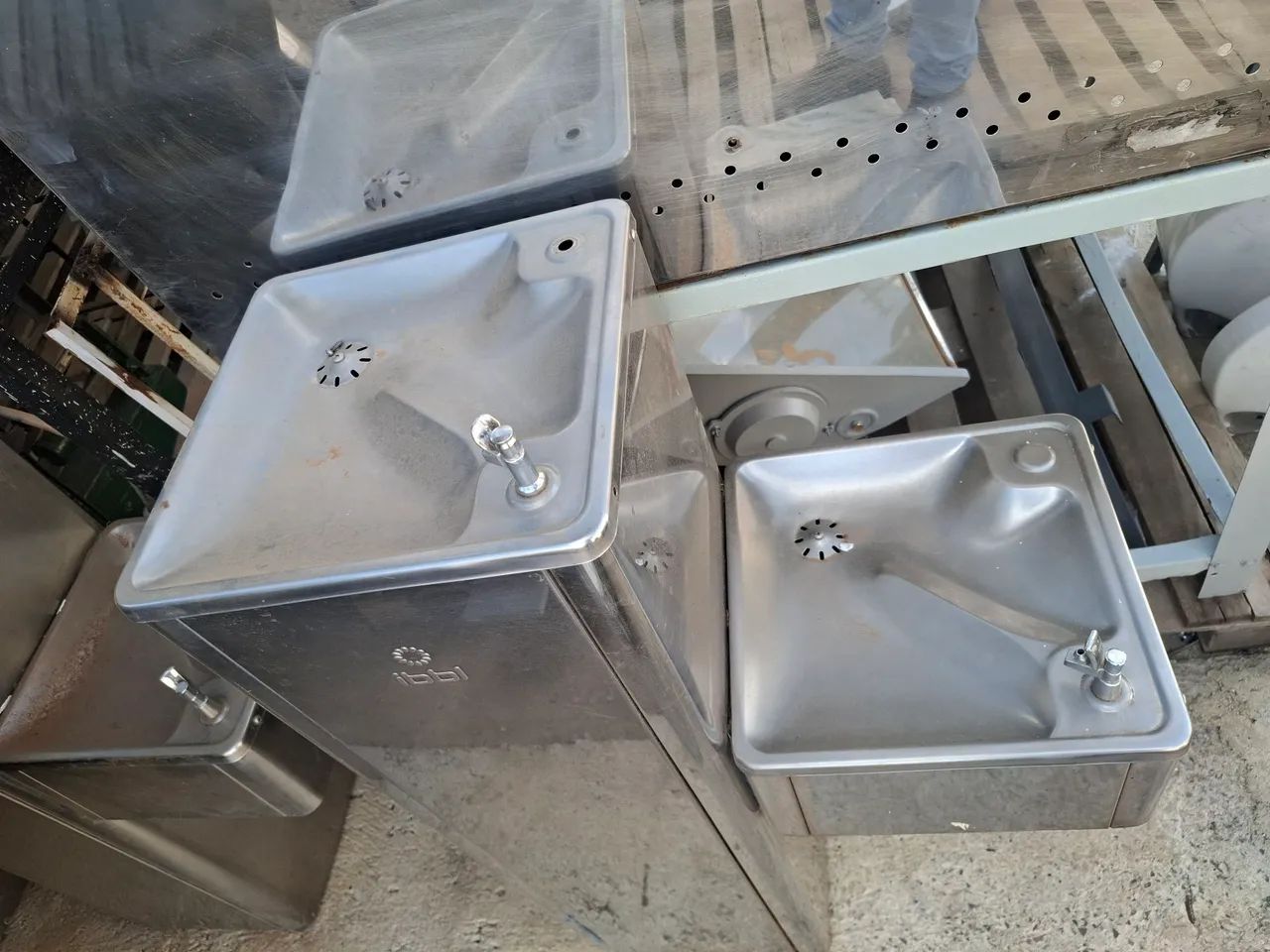 Bebedouro duplo ibbl inox - Foto 4