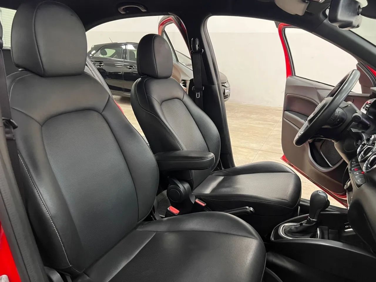 Fiat Cronos Precision 1.8 16V Flex Aut. 2024 - Foto 5