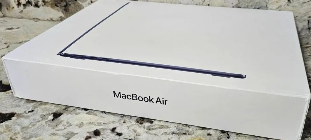 Macbook Air 13 M4 16GB 256SSD (Lacrado) 1 ano de garantia.