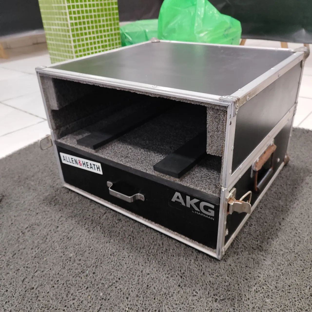 Hard Case para Mesa de Som  - Foto 5
