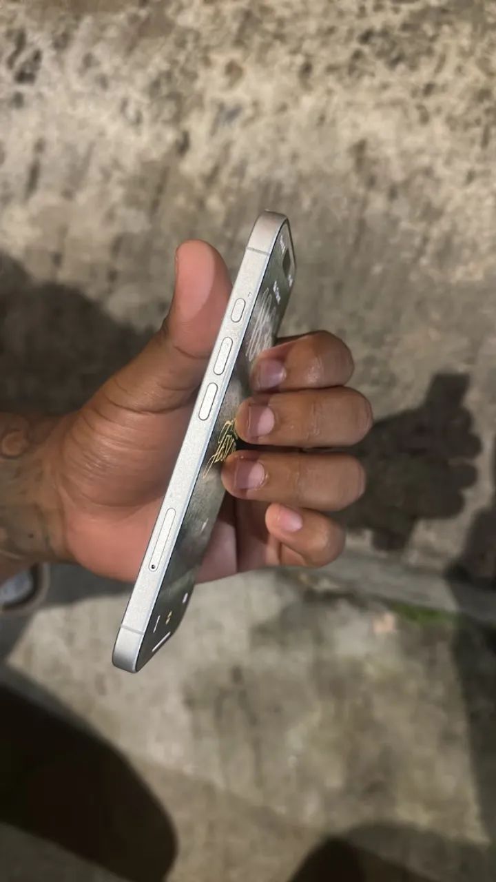Iphone 17 Normal - 256GB EM PERFEITO ESTADO - Foto 2