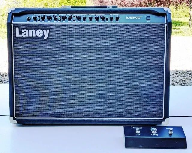Laney LV300Twin - Instrumentos musicais - Itapemirim 1520462391 | OLX