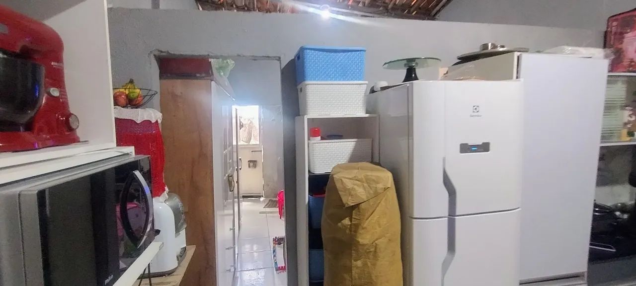 VENDO CASA BEM LOCALIZADA - Foto 4