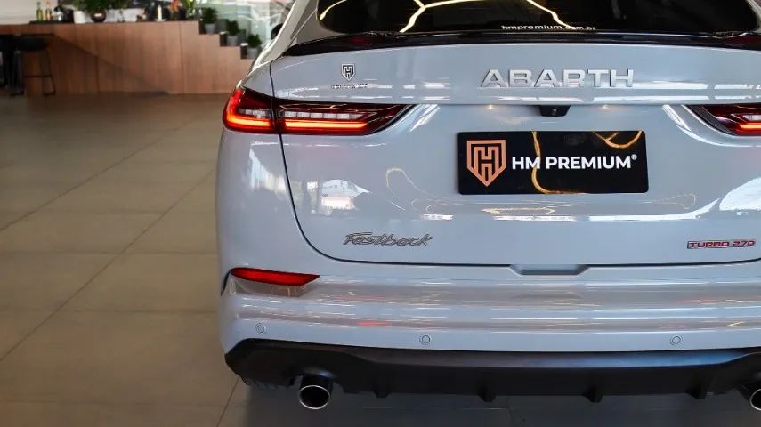 Fiat Fastback Abarth Turbo Flex 1.3 Aut. 2024 - Foto 4