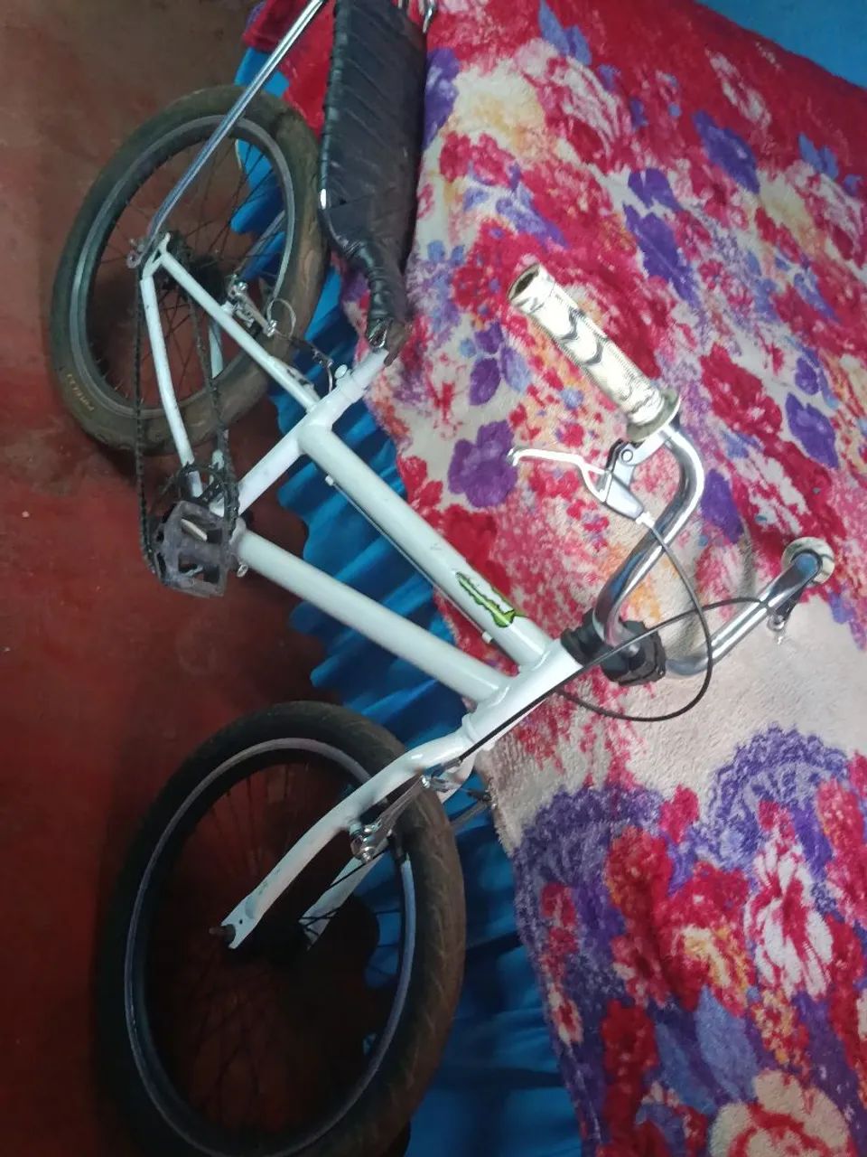 Bicicleta para Grau montadinha aro 20 - Foto 2