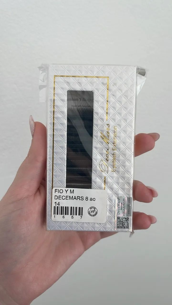 Kit cilios novos e ganha caixas usadas 