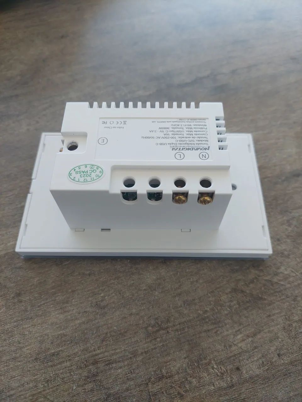 Tomada com usb - Foto 5