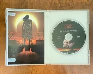 DVD Eclipse Total (Com 1 Card Exclusivo, CD de música e luva-1995) - Foto 4
