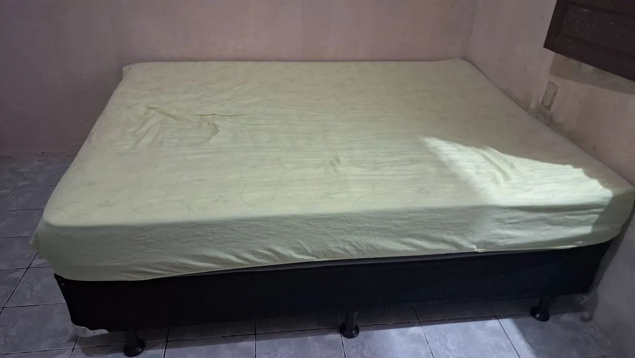 Colchão ortobom casal conservado gratis base box - Foto 3