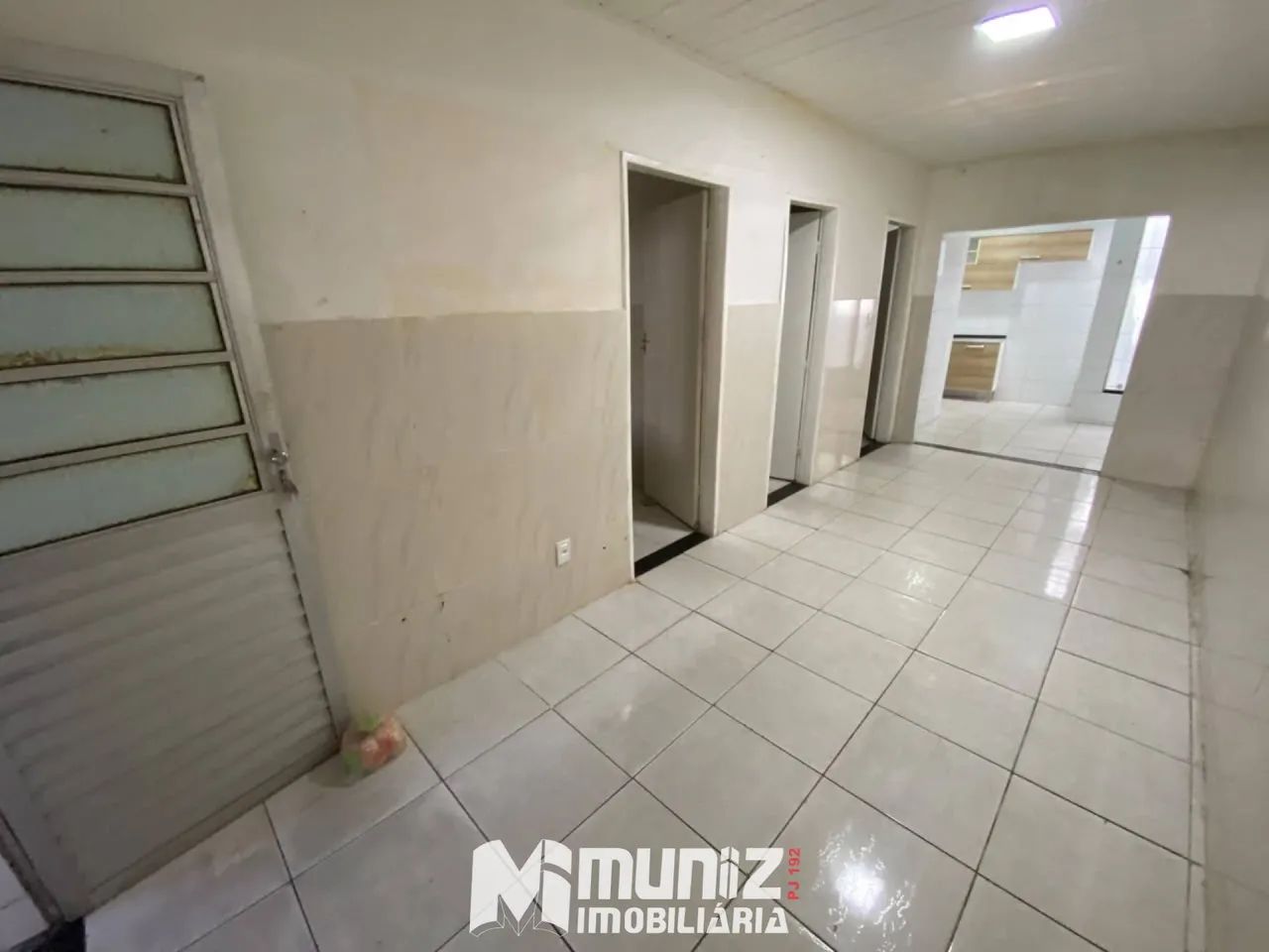 ALUGA-SE CASA NO BAIRRO OLARIA. - Foto 5
