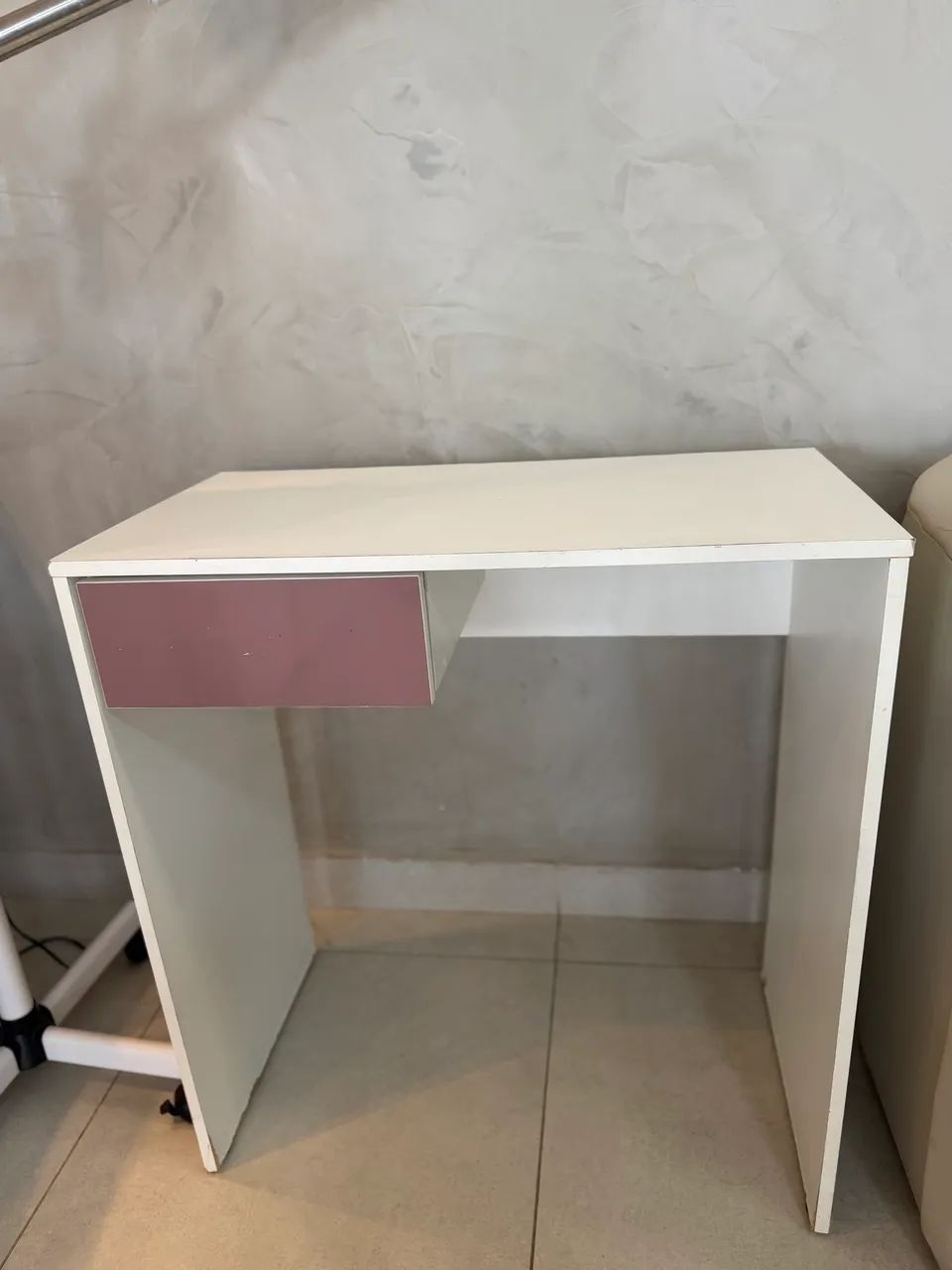 Mesa de manicure 467357322655180800