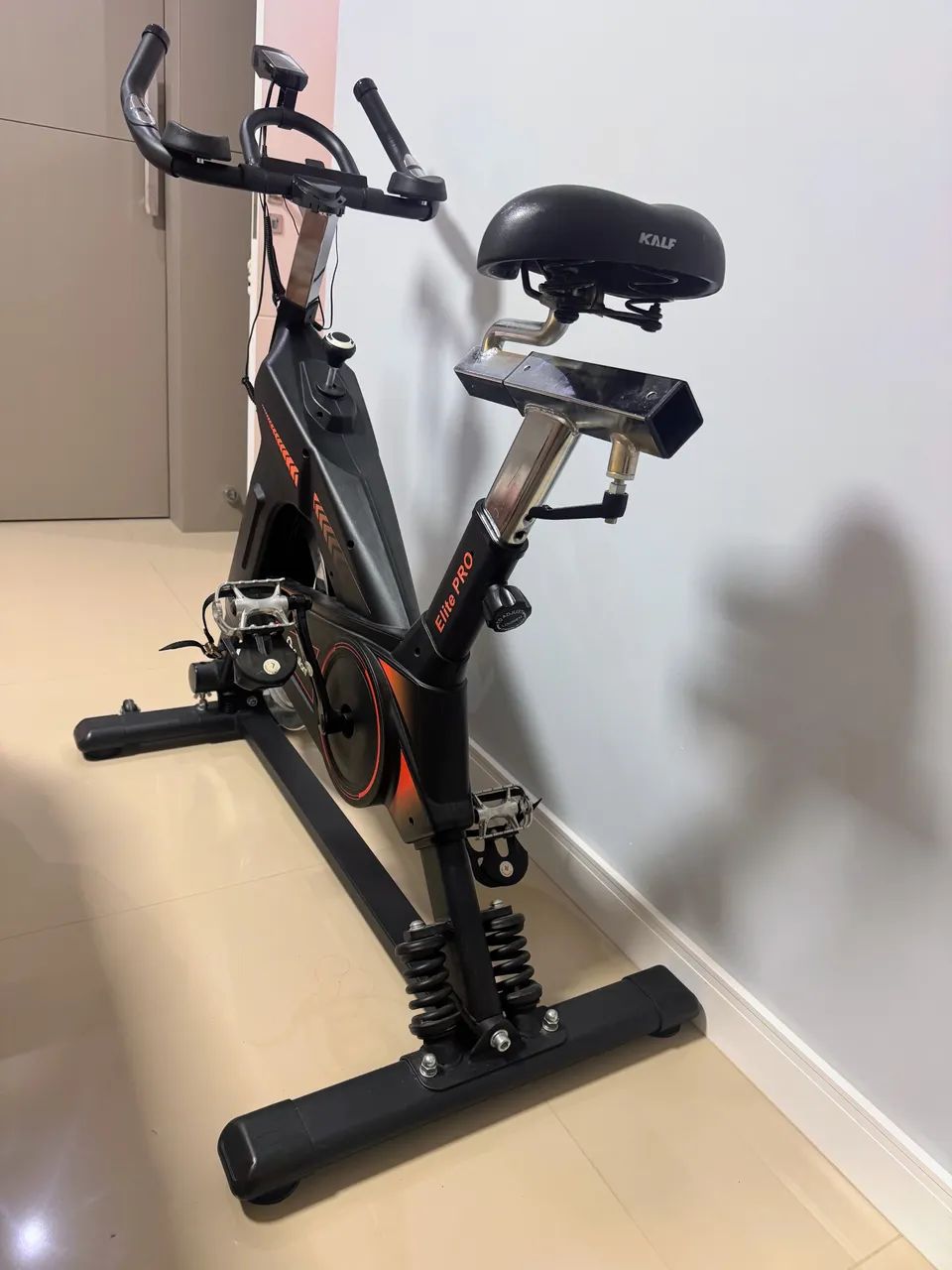 Bicicleta Ergométrica Spinning Gallant Elite Pro 18kg - Foto 2