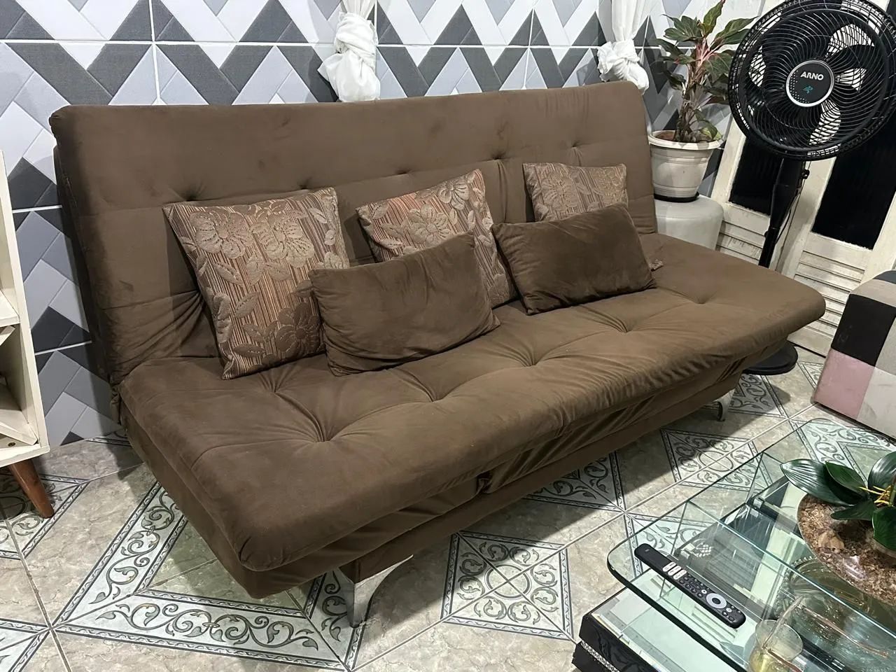 Vendo sofá cama semi novo  - Foto 2