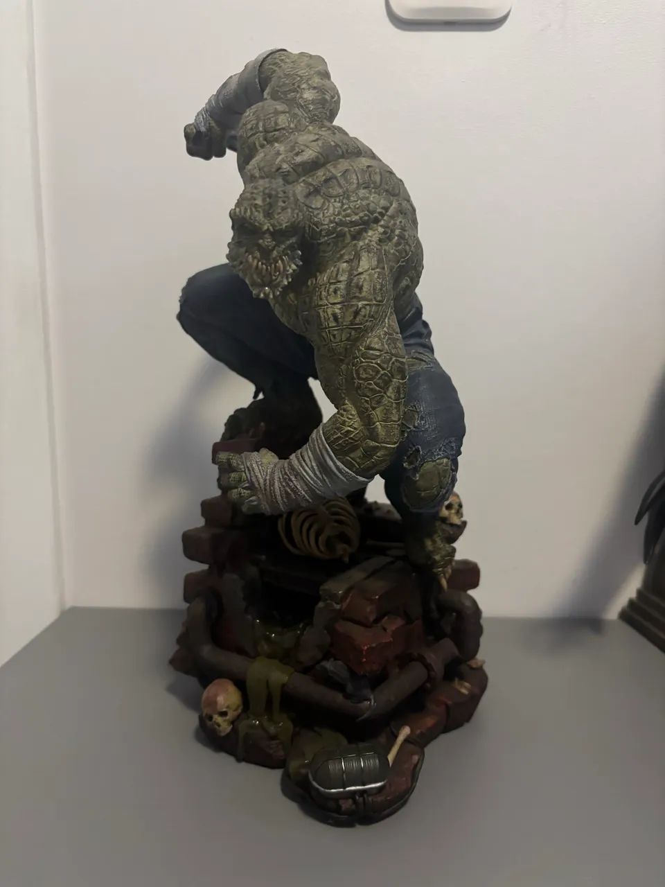 Killercroc Deluxe Exclusivo CCXP 1/10 Iron Studios SEM CAIXA