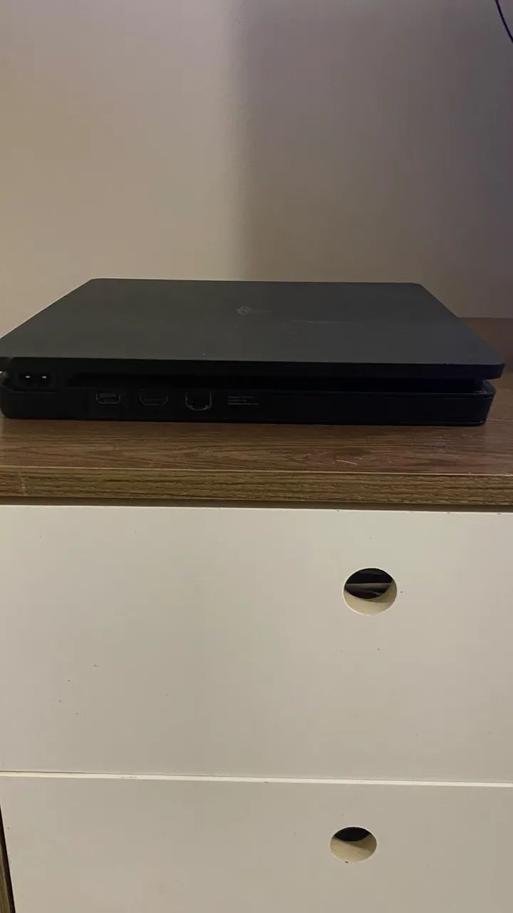 PlayStation 4 1 tb - Foto 3
