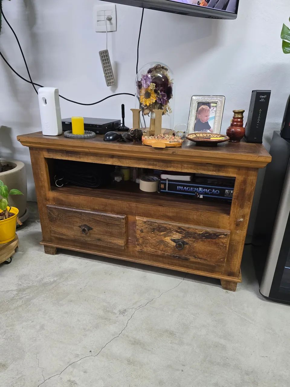 Rack de madeira rústica