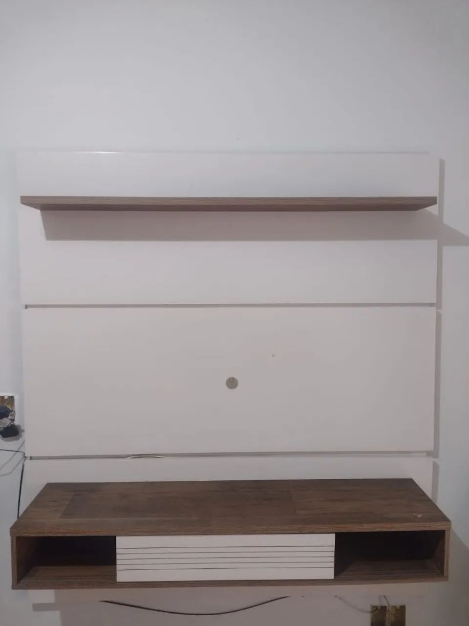 PAINEL SUSPENSO NOTÁVEL NT 1110 BRANCO/MADEIRA- ATÉ 60 POLEGADAS 