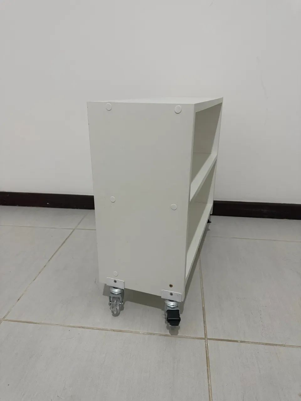 Mesa/ Suporte com rodinhas 