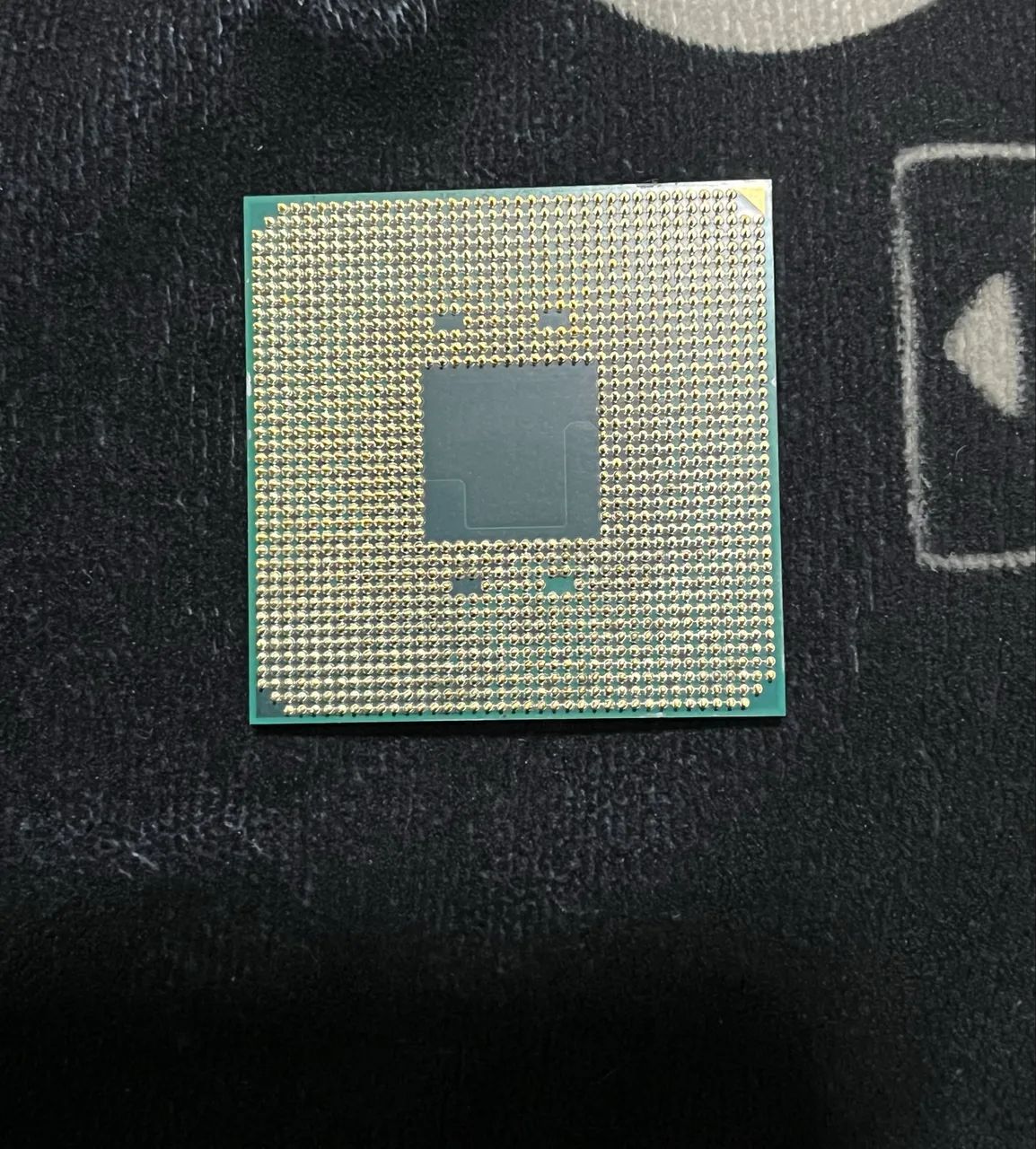 processador AMD Athlon 3000G - Foto 2