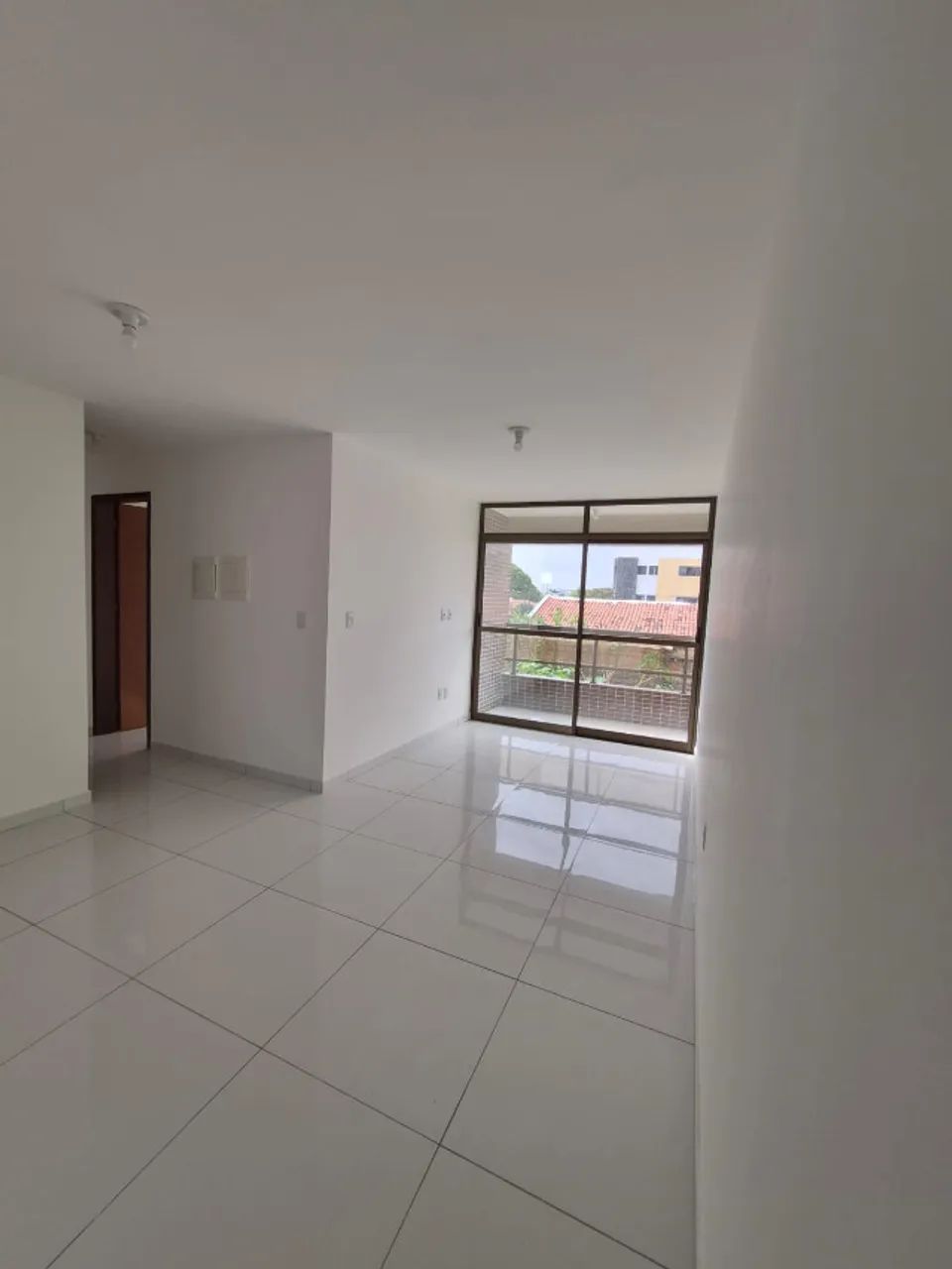 Apartamento com 2 Quartos nos Bancários 