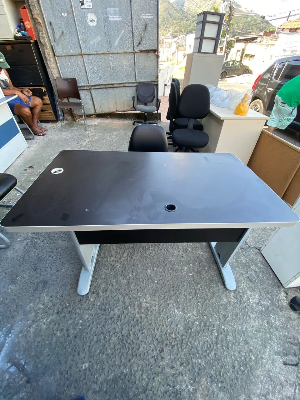 Cadeira fixa Flexform + Mesa de escritório preta  - Foto 2