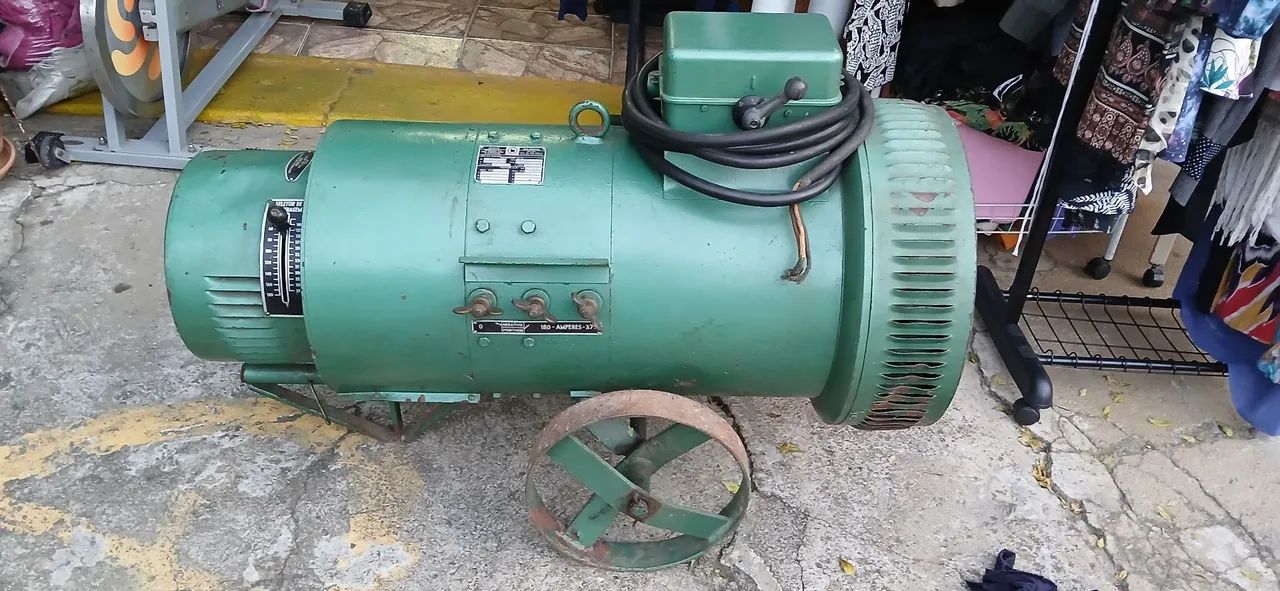 Maquina Geradora de Solda Bambozzi R$ 5.500,00 - Foto 2