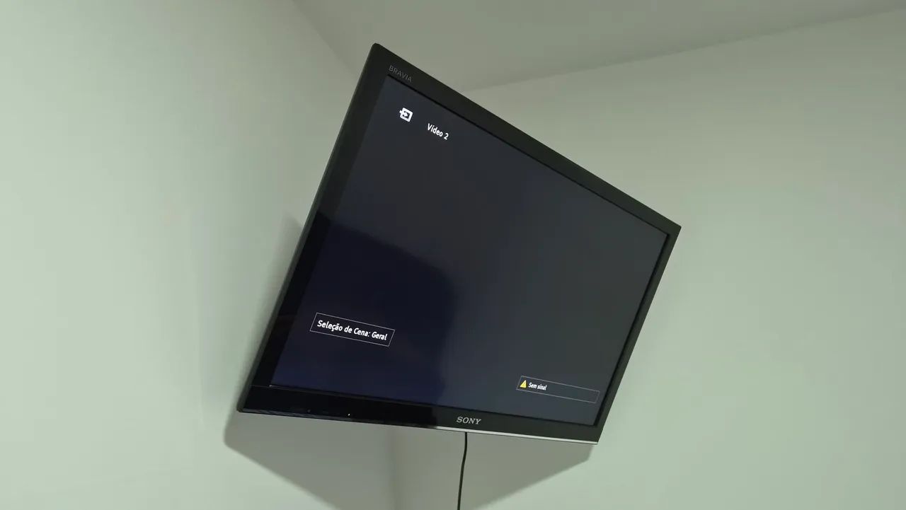 Vendo TV Samsung 32" com defeito na imagem