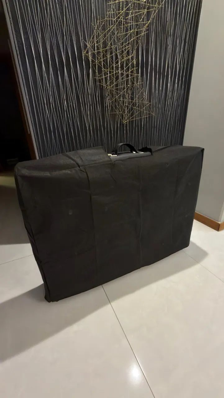 Maca Portatil Preta com Capa - Foto 4
