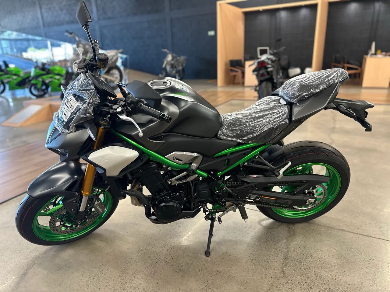 Z900 R EDITION  - Foto 3