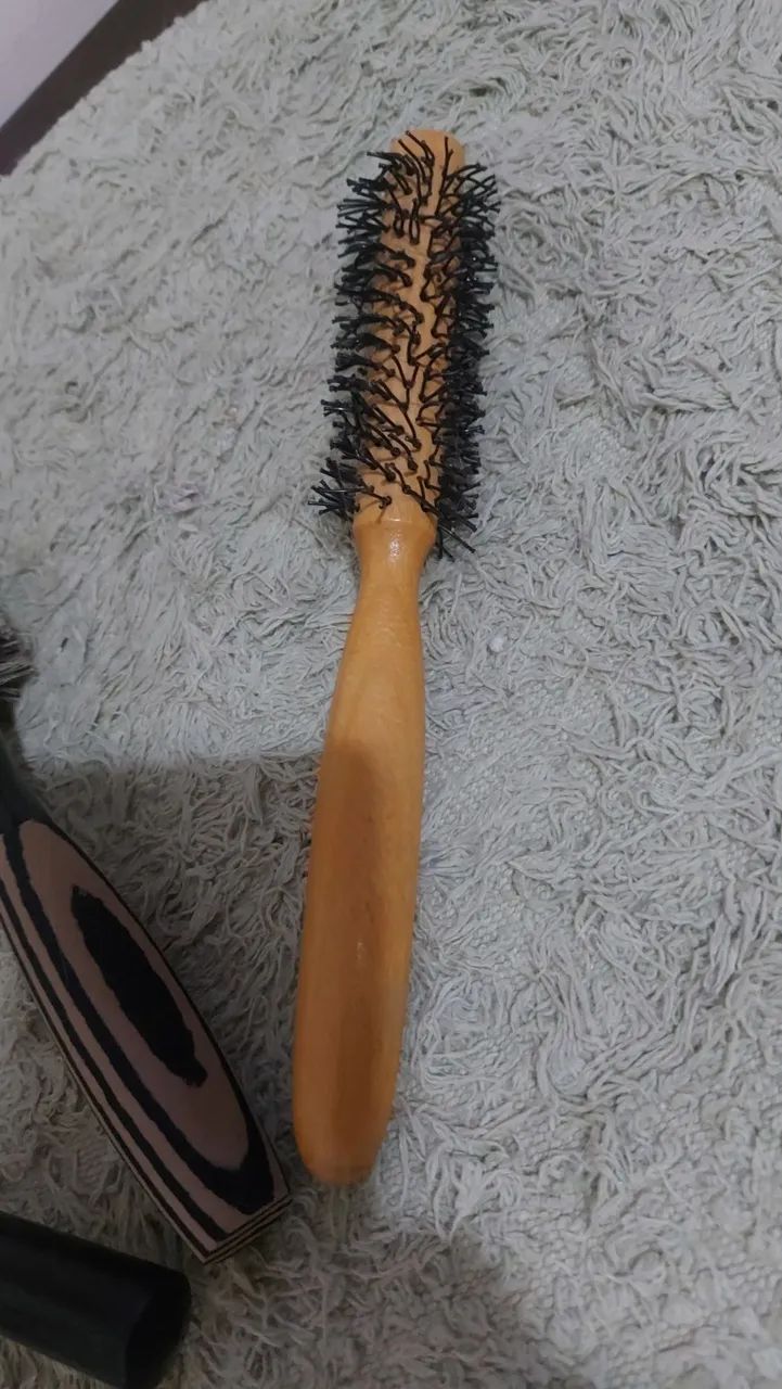 Kit ESCOVAS DE CABELO - Foto 3