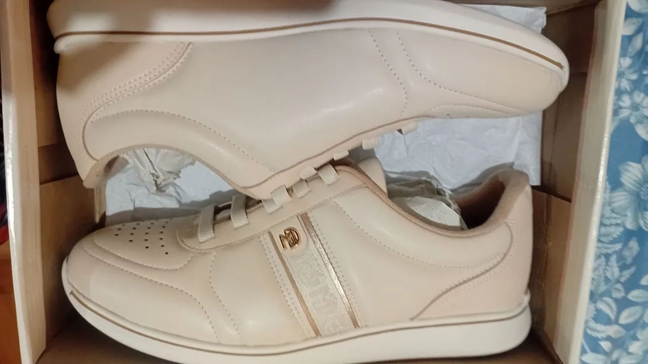 Tenis confortável  - tamanho 39 - Foto 3