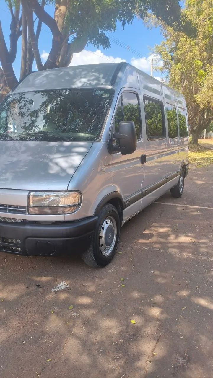 Renault Master Master 2.5 dCi Executivo 115cv 16L Dies 2009