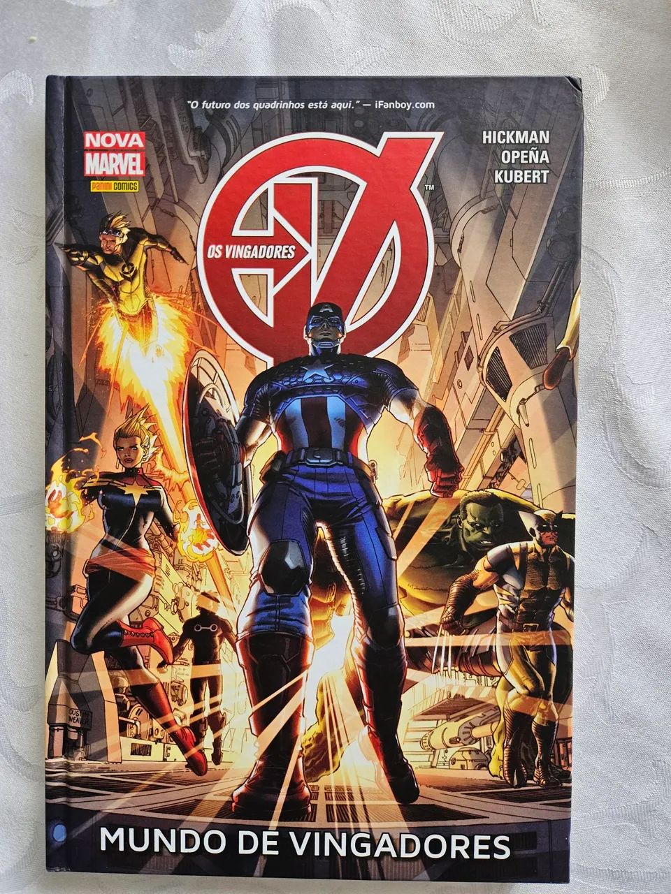 Os Vingadores - Mundo de Vingadores 