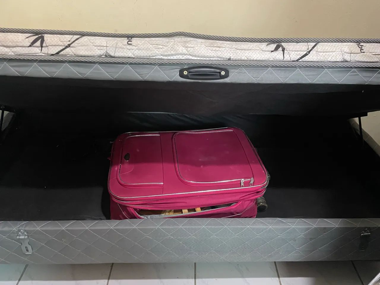 Cama baú 