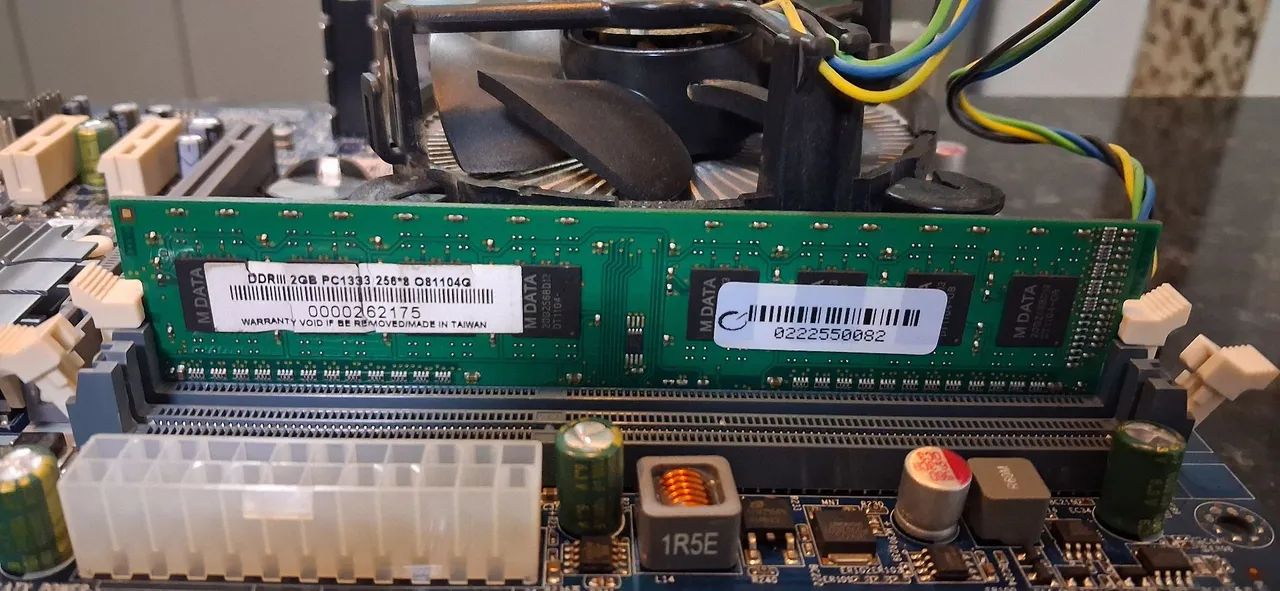PLACA MÃE DE COMPUTADOR - Foto 3