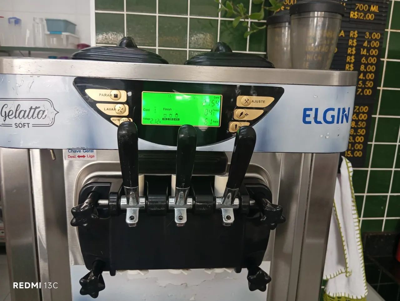 Máquina de sorvete praticamente nova !!! - Foto 2