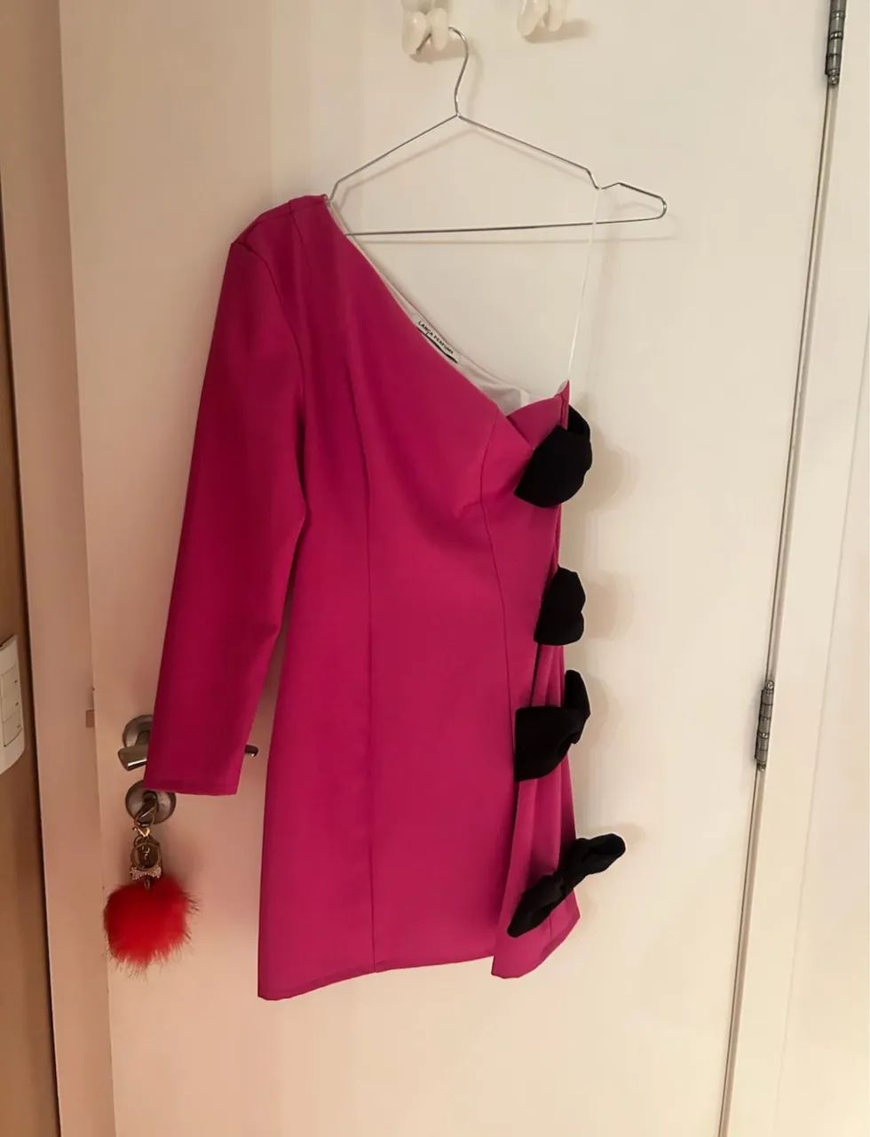 Vestido lança perfume rosa com laço P - Foto 2