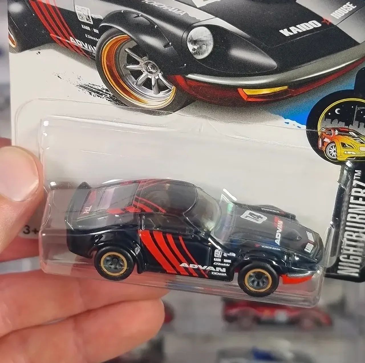 Hot Wheels Nissan Fairlady Z Advan Super Treasure Hunt | 1:64
