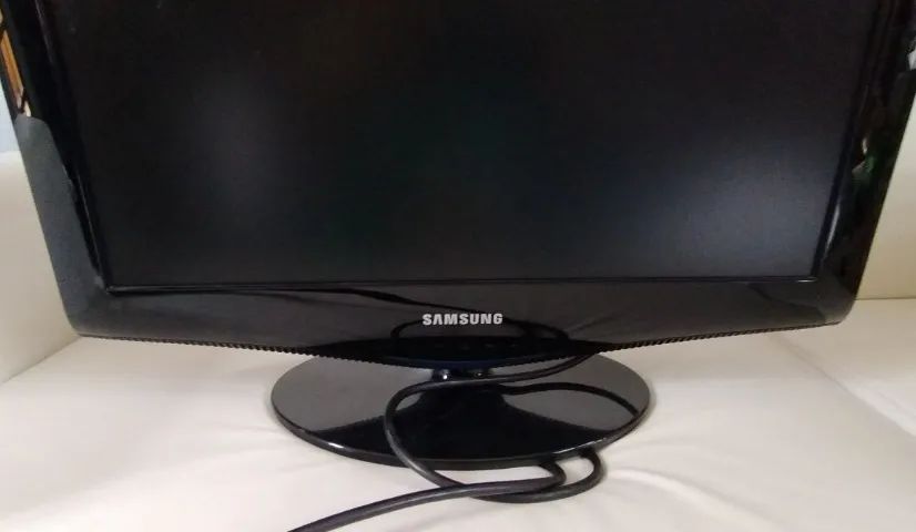 TV Samsung 22 HD com HDMI - Funcionando Perfeitamente - Foto 2