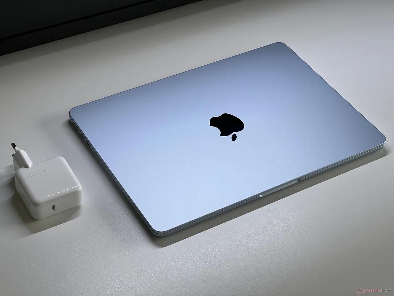 MacBook Air M5 512GB シルバー Novo MacBook Air M5 2026 13