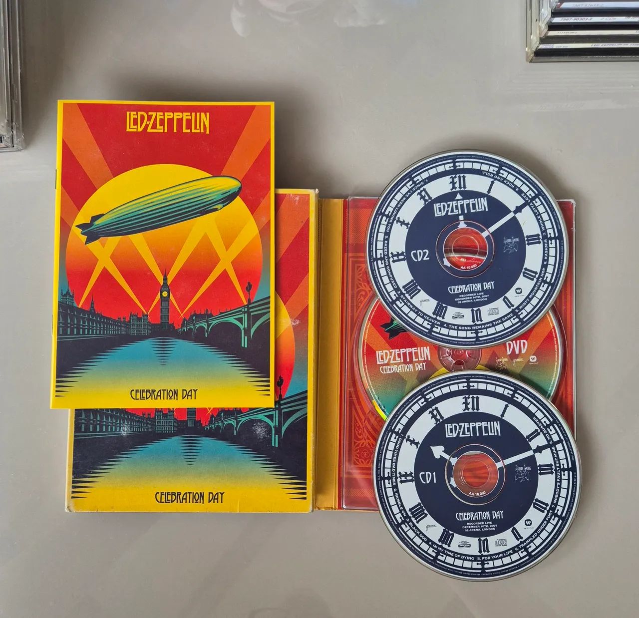 Box Led Zeppelin Celebration Day CD e DVD - Foto 2