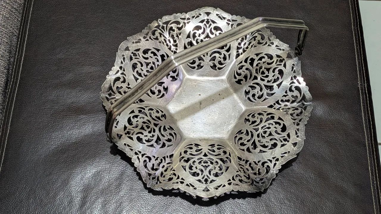 Cesta Fruteira Rendada Antiga Prata Meridional 24cm