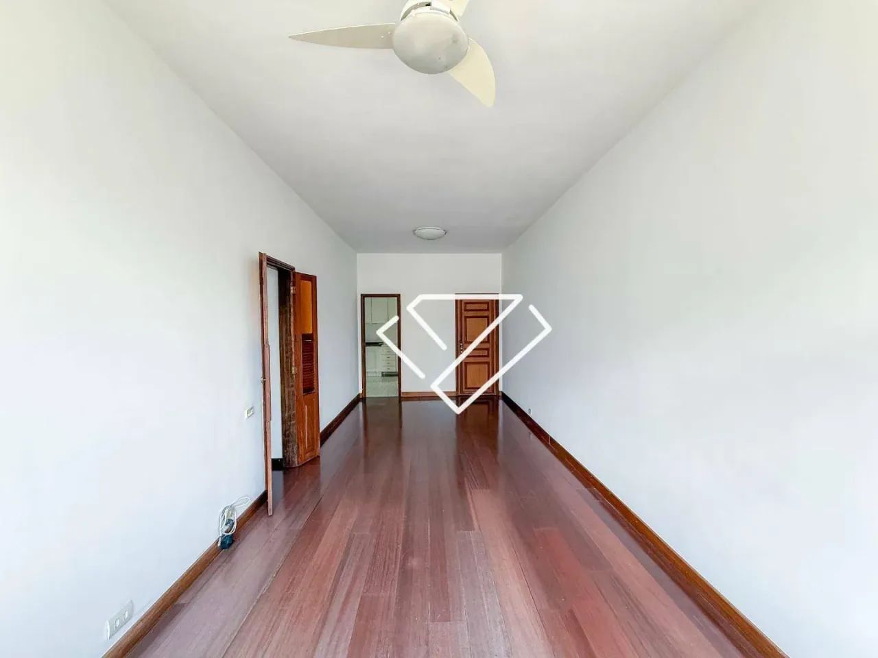 Apartamento com 3 quartos à venda, 100 m² - Foto 4