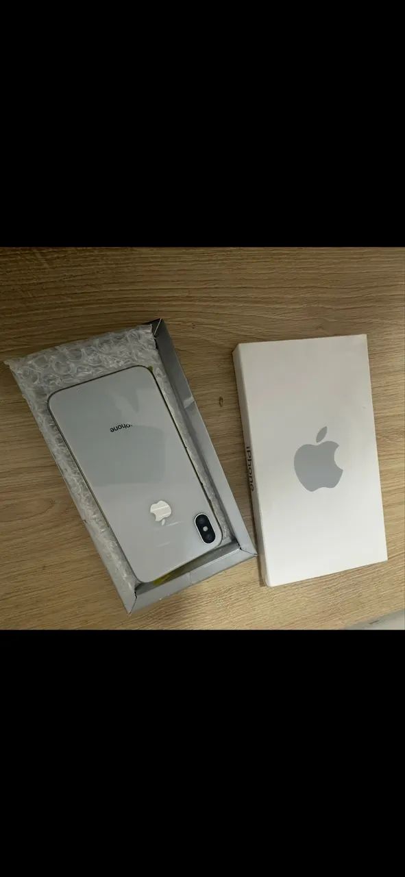 iPhone XS 