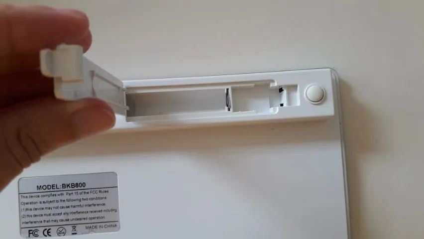 eclado Bluetooth para Pc Tablet e Smartphone sem fio - Foto 3