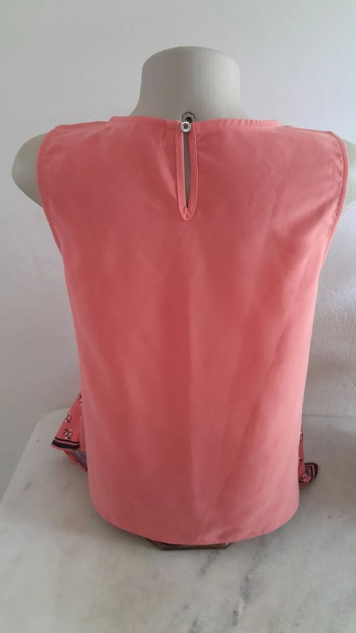 Blusa detalhe lenço. - Foto 3